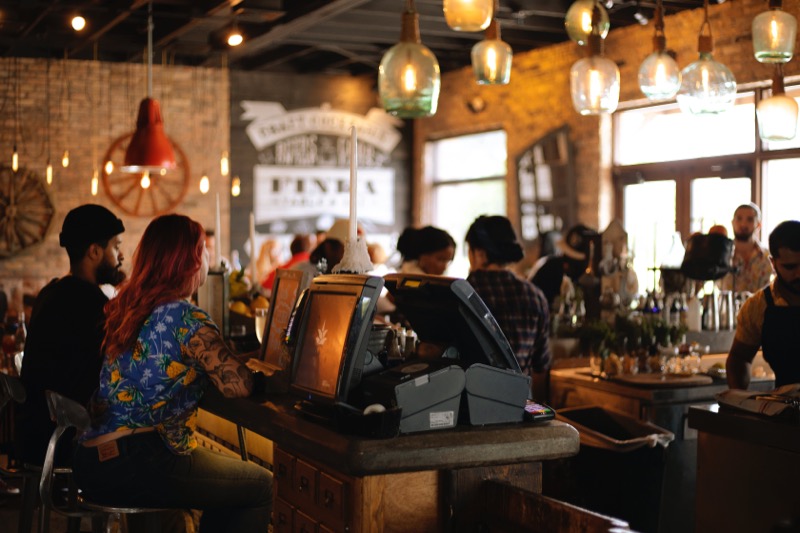 Starte kafé – komplett guide med kostnader og tillatelser